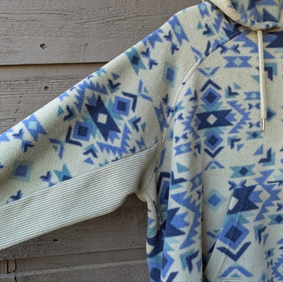 Colosseum Outdoors Tribal Aztec Fleece Hoodie Size XL - Picture 3 of 8